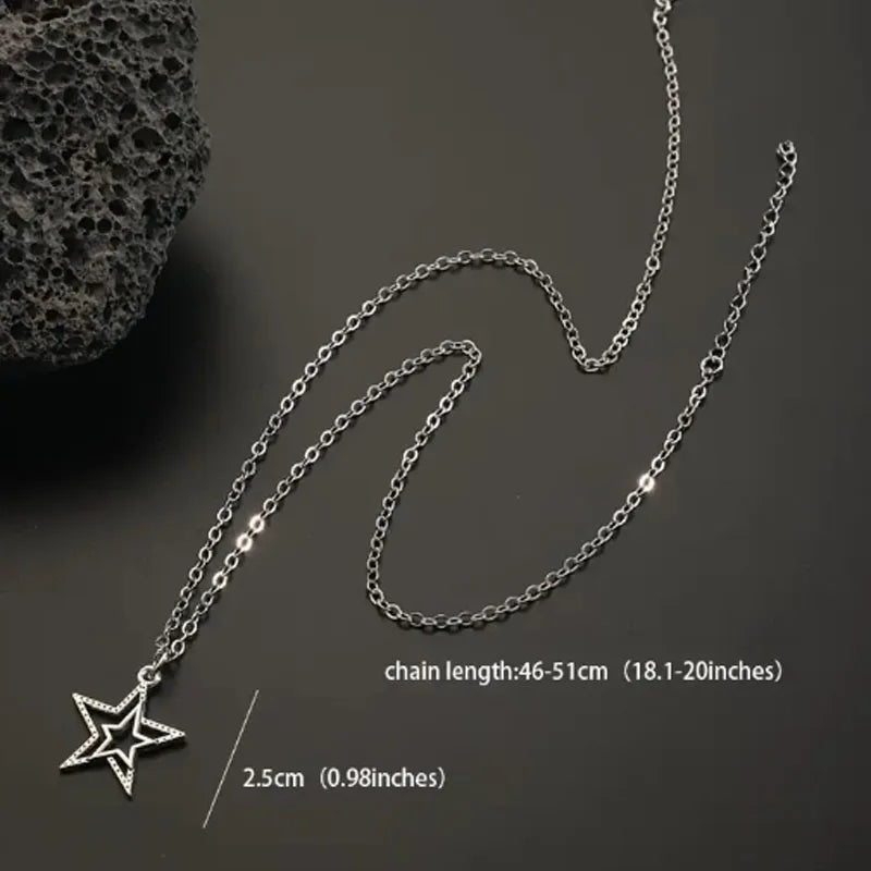 Gothic retro star necklace